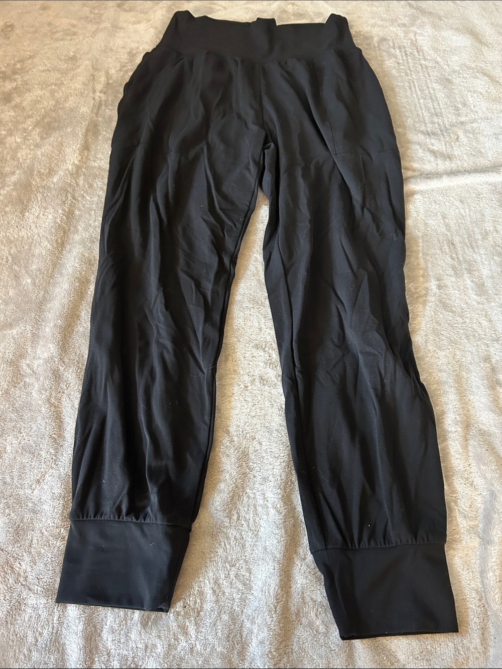 Athleta cruise jogger in powervita
